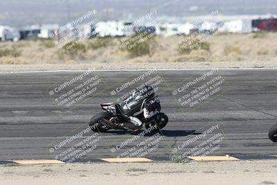 media/Dec-07-2025-CVMA (Sun) [[3e7d2de5dc]]/Race 5-Formula UL-CVMA Hooligans-American Thunder/